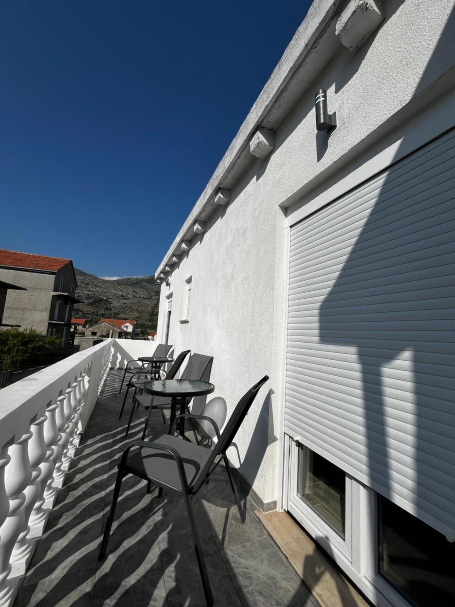 Twin Apartments Ivanica المظهر الخارجي الصورة